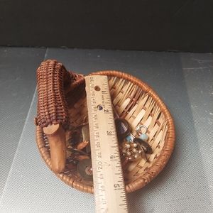 Mcm rattan wicker duck basket jewelry holder 5inches